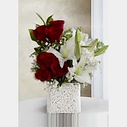 Kırmızı Gül ve Beyaz Lilyum