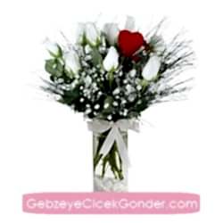 Beyaz Güller ve Kırmızı Kalpler